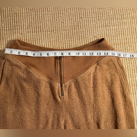 Beige teddy fabric arie sweatpants - Picture 4 of 5